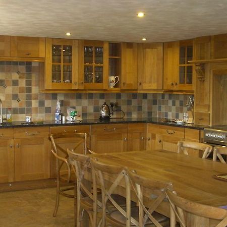 Common Barn Farm B & B Маклсфилд Экстерьер фото